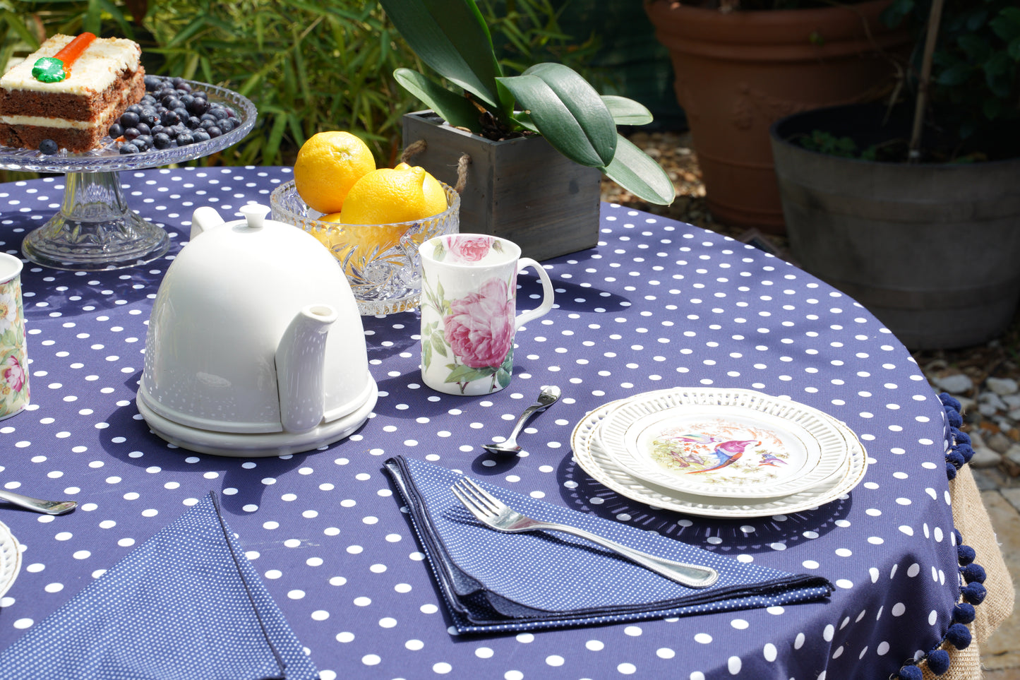 One-of-a-Kind Navy Blue Polka Dot Tablecloth with Pom-Pom Trim/Napkins Set