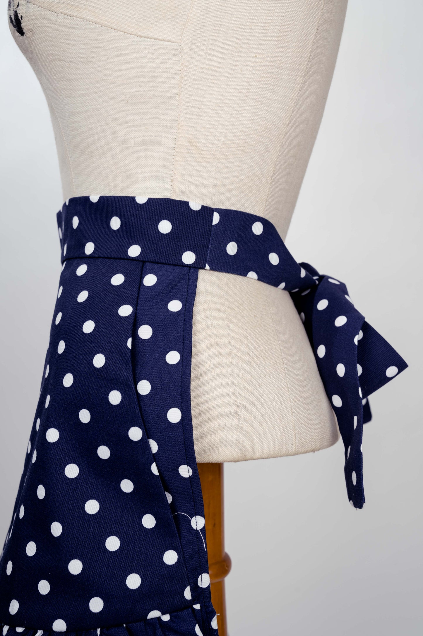 Vintage-Inspired Polka Dot Ruffled Half Apron