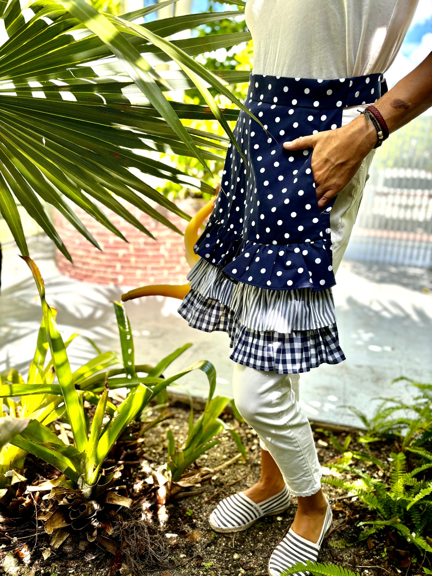 Vintage-Inspired Polka Dot Ruffled Half Apron