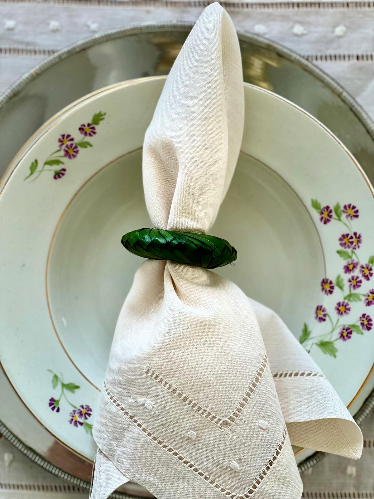 Handwoven Green Palm Leaf Napkin Rings (Set of 12)